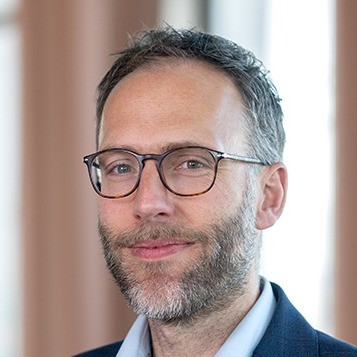 Tim van  Straaten