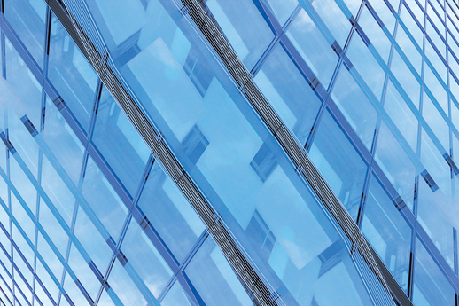We advised the ad-hoc group of noteholders in the financial restructuring of the Frigoglass group 